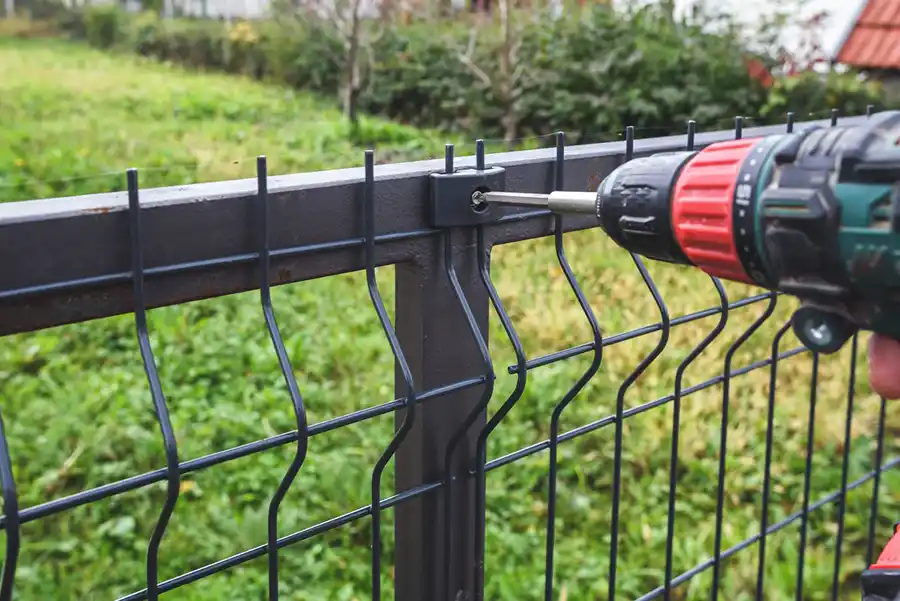 Fence Repair