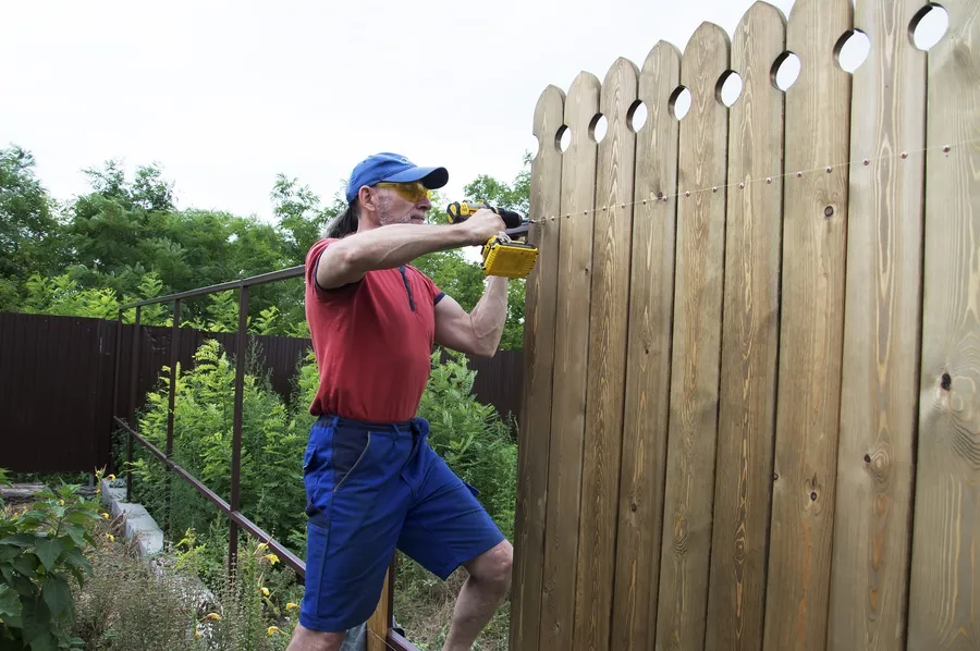 Addressing Weather-related Issues In Fence Repairs Gloucester, MA