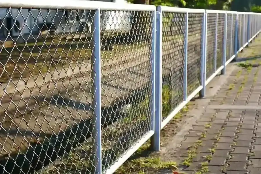 Chain Link Fencing Versus Other Fence Types For Durability in Gloucester, MA